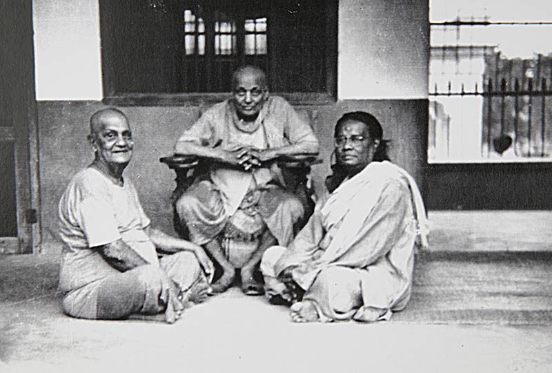 Sri Shankarácharya y la Sagrada Orden de los Swamis